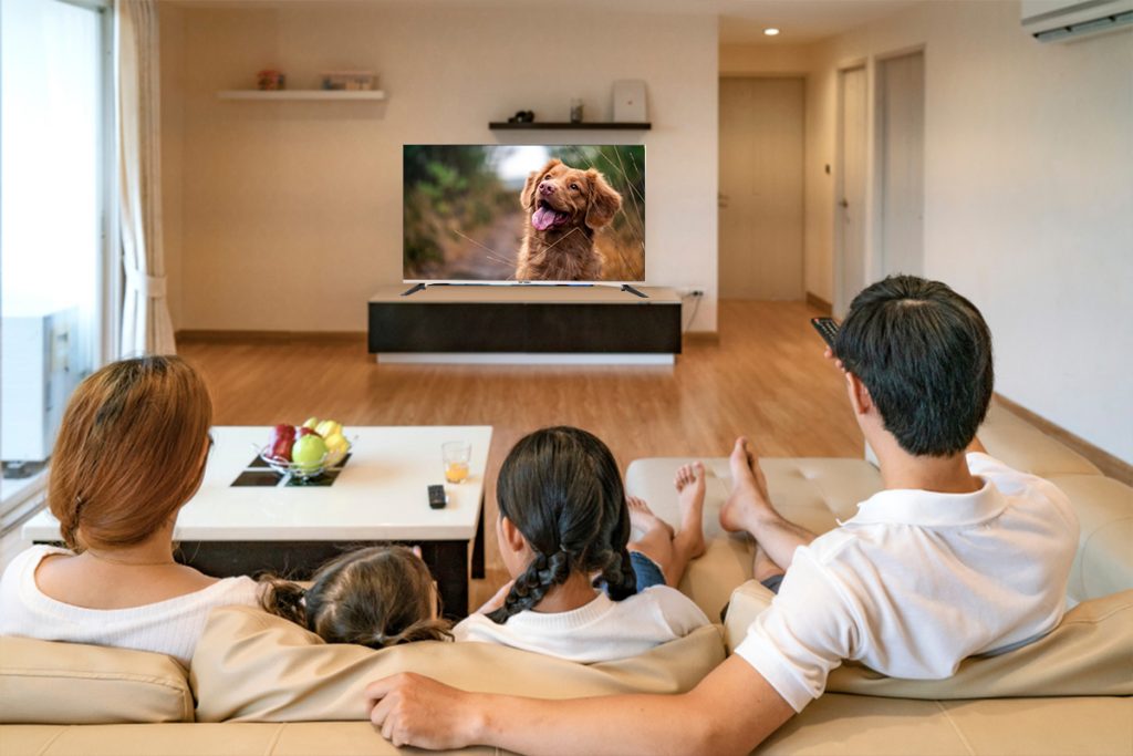 Menonton TV di Smart TV