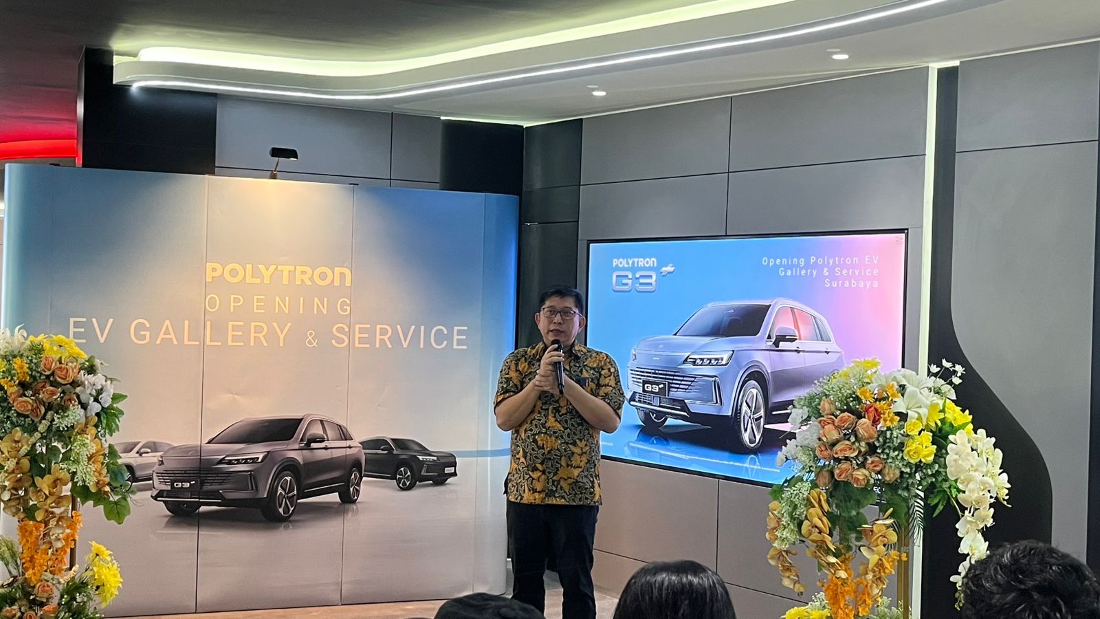 showroom polytron